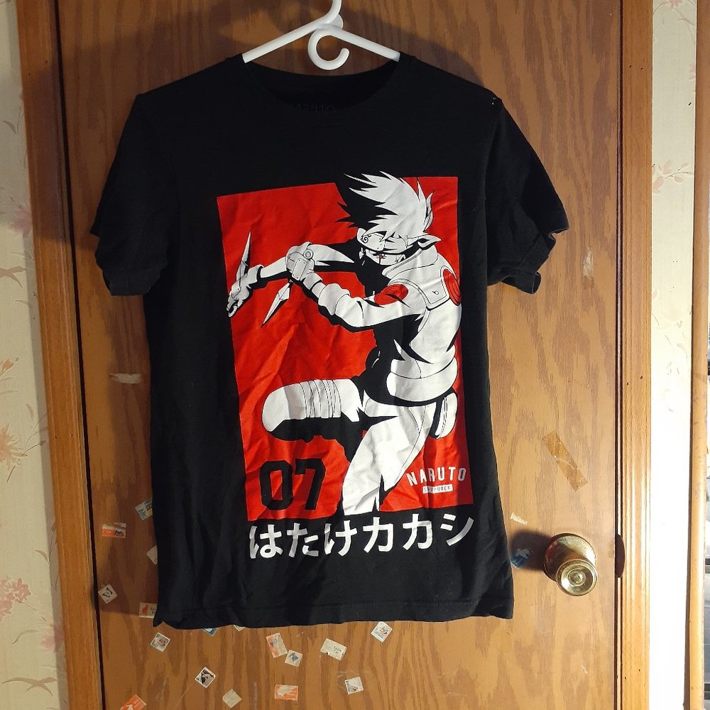 NARUTO GRAPHIC TEE